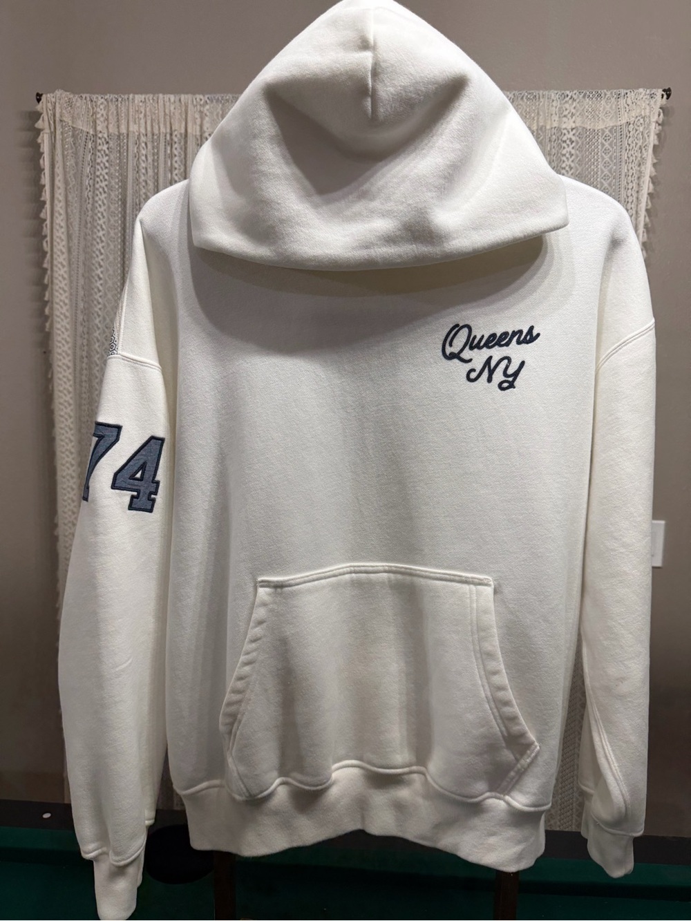 Patchwork Abercrombie & Fitch White 'Queens NY' Hooded Soft Sweatshirt Men's M